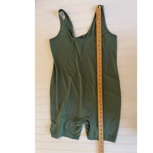 Sleeveless Unitard Maternity Jumpsuit Ingrid & Isabel Bump Friendly Womens Large - Picture 2 of 6